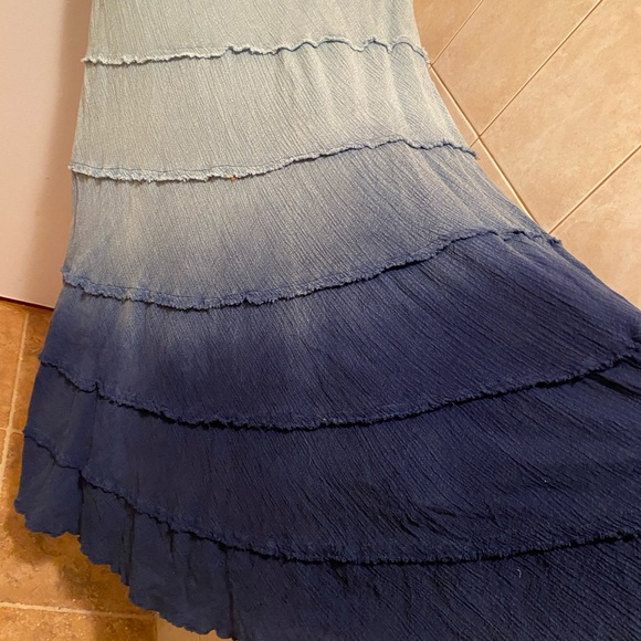 Blue Ombre Maxi Skirt NWT Medium - Picture 4 of 6